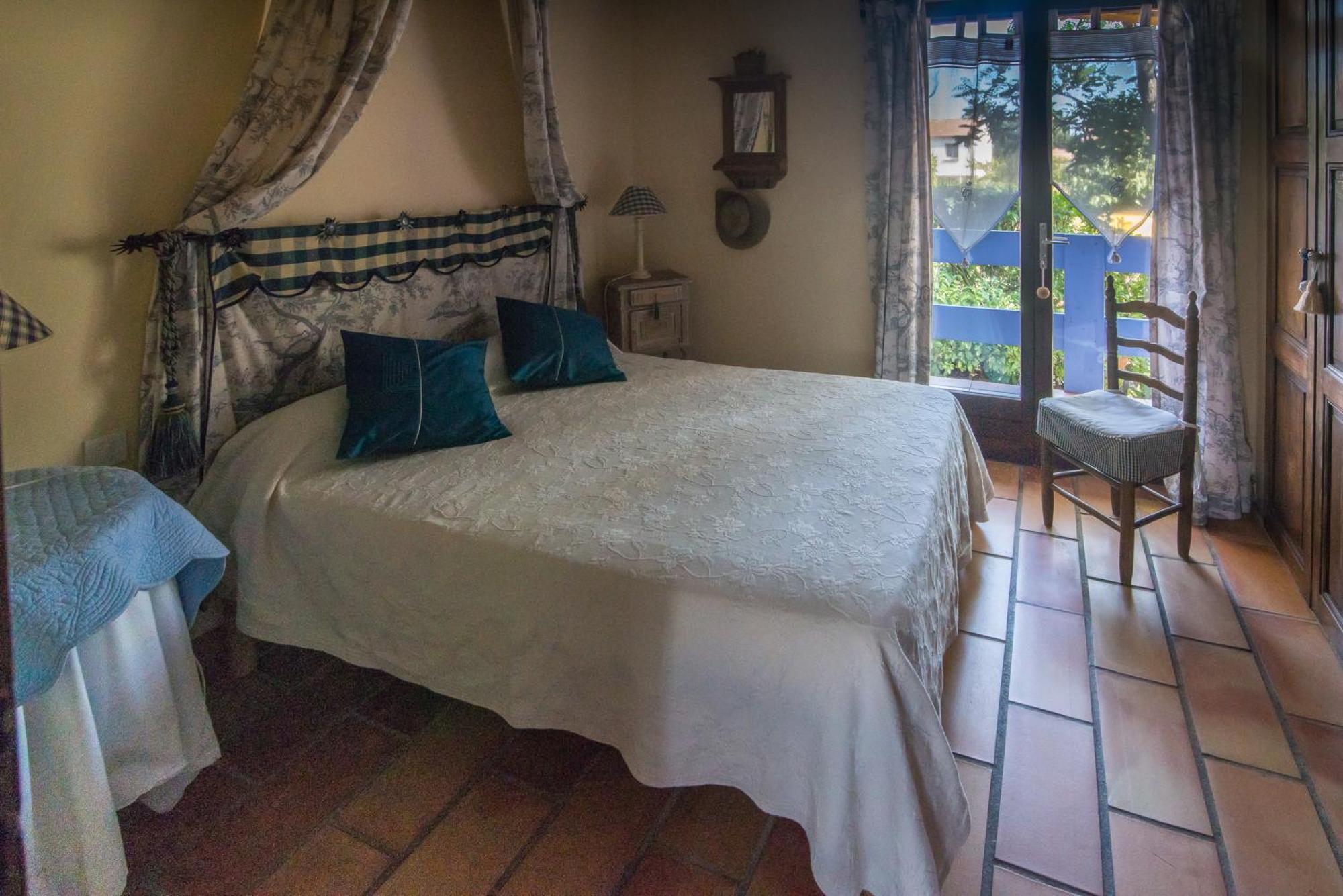 Casa-Corsa Chambre D'Hote Червионе Экстерьер фото